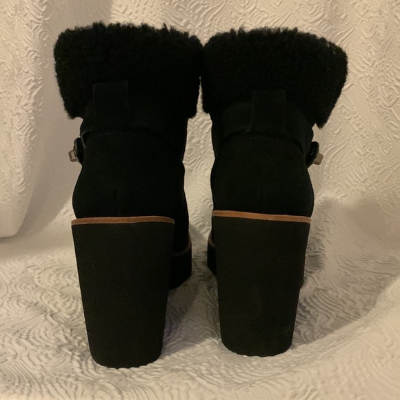 Coach Kenna Boots Black Suede Shearling size 8.5 (firm) - Picture 4 of 13